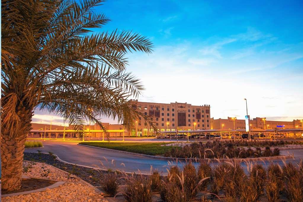 Top Ayla Bawadi Hotel & Mall Al Ain Exterior photo